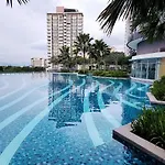Putrajaya Dwiputra 6 Plus 1 Pax Blissful Fully Air-Con Suite